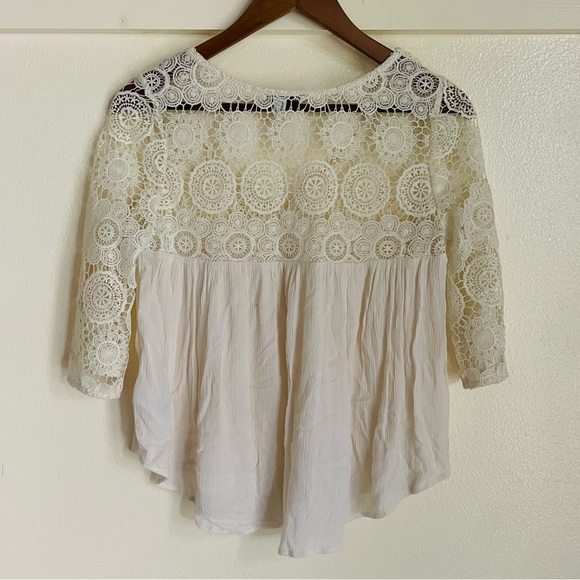 American Eagle M White Lace Boho Top - Picture 6 of 10